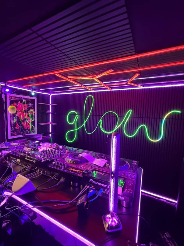 djrichglow